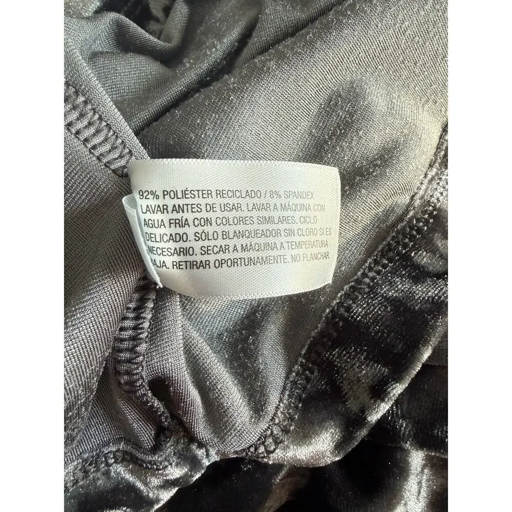 $17 car & Jack Girls Velour Long Sleeve Tee - XS 4/5